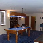 Mariner Shores Club