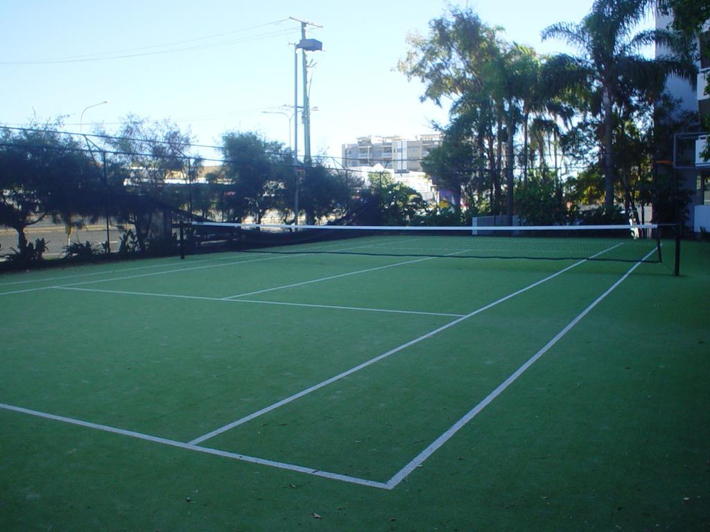 Mariner Shores Club
